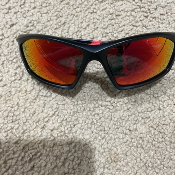 San Francisco 49ers Sunglasses Red Mirror with grey lenses - Picture 4 of 4